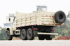 အဆင့်မြှင့်တင်ထားသော EQ2082 off-road အထူးထရပ်ကား_DF 2.5 တန် အသေးစား စတီးသေနတ် ခြောက်ဘီးယက် 240 ကုန်တင် မြင်းကောင်ရေ 170 ကောင်ရေ_6*6 ဂန္တဝင် 25Y အင်ဂျင်နီယာ သယ်ယူပို့ဆောင်ရေး ထရပ်ကား