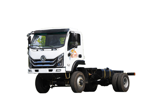 Cummins 150 HP DF 4×4 လမ်းကြမ်း အထူးယာဉ် 3.7 မီတာ wheelbase ဂိုဒေါင် ခြံစည်းရိုး/ခြံစည်းရိုး ကိုယ်ထည် ပြုပြင်မွမ်းမံထုတ်လုပ်သူ_ လေးဘီးယက် အပေါ့စား ထရပ်ကား 4×2 ကုန်တင်/အမှိုက် တင်ပို့ခြင်း_ အထူးယာဉ်ငယ် excavator plate/ flat plate/van/barrel/sanitation mount/engineering vehicle/ သယ်ယူပို့ဆောင်ရေး